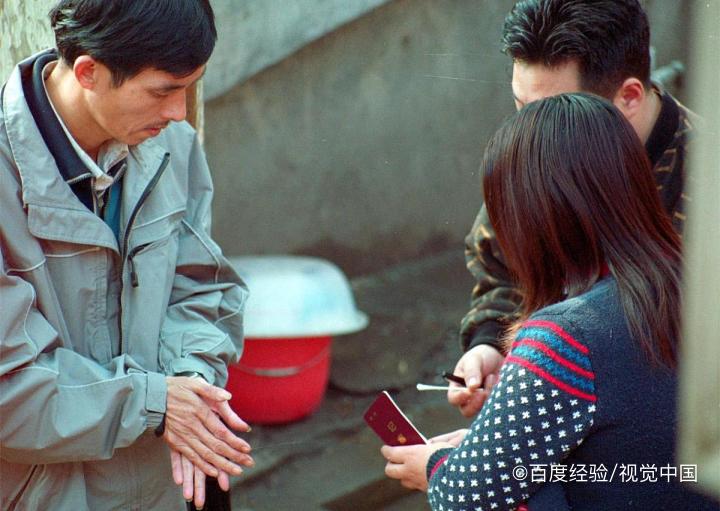 白酒怎么区分粮食酒和勾兑酒