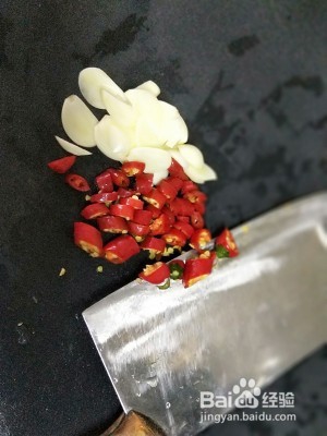 养生食补简单美味的腌黄瓜的做法