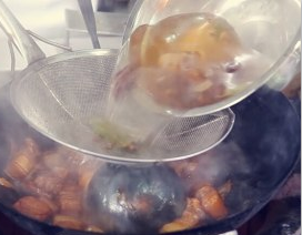 大枣红烧肉的做法