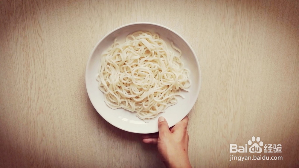 夏季佳品之鸡丝凉拌面怎么做才好吃？值得收藏