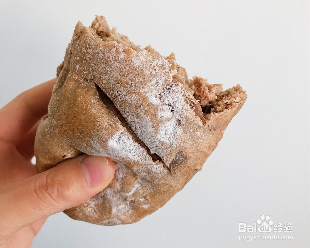 小孩子超喜欢的全麦葡萄干核桃仁面包