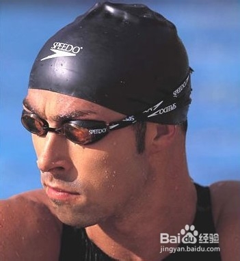 如何选择有近视度数的防雾泳镜