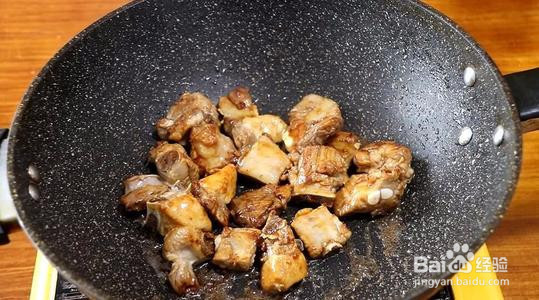 土豆排骨家常做法