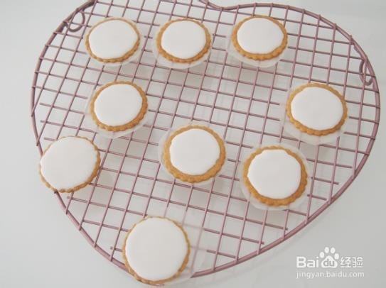 童趣糖霜饼干的做法