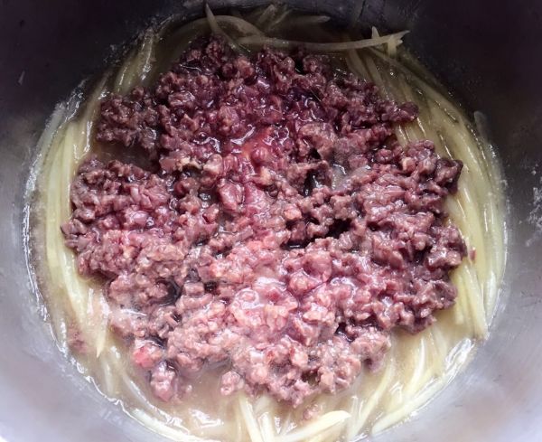 拌饭牛肉土豆丝