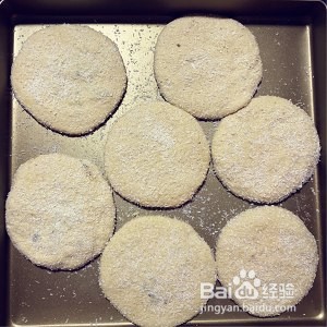 如何制作红糖椰丝豆沙糯米饼