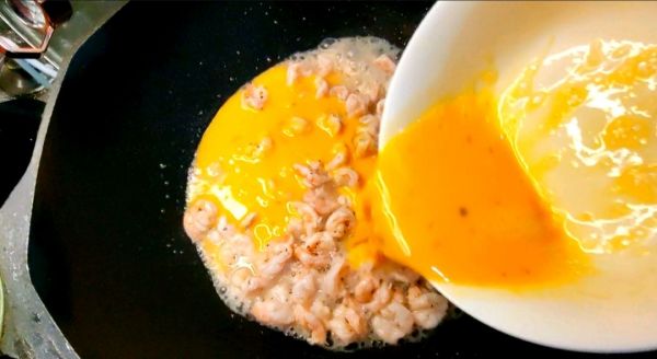 虾仁炒鸡蛋家常