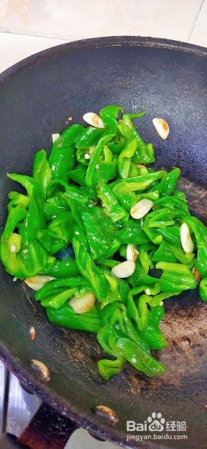 青椒火腿炒鸡蛋