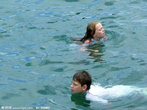 体育项目多得多