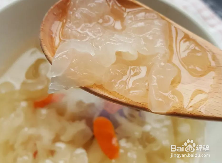 红枣枸杞银耳汤