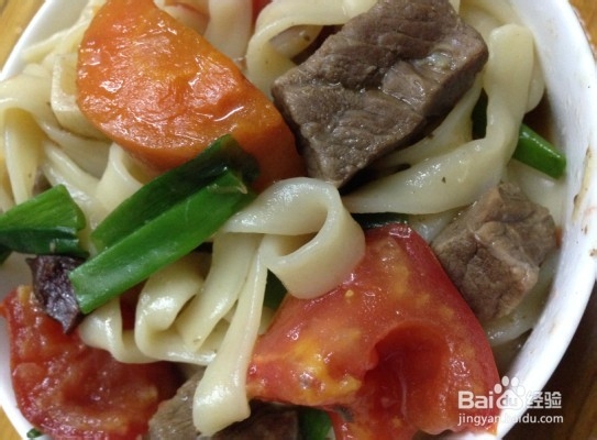 西红柿牛肉面