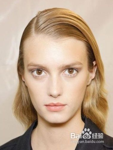 头发出油不用担心其实是内分泌在作怪