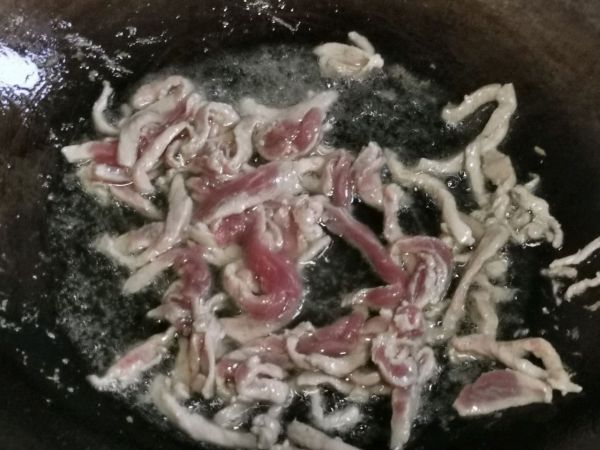香菇肉丝绿豆粉
