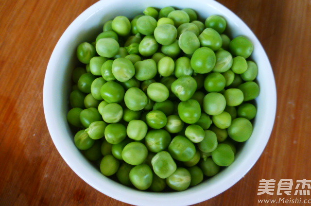 西红柿豌豆炒蛋