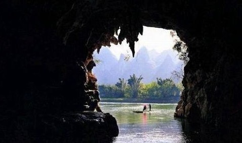 桂林水街和冠岩旅游住宿美食攻略