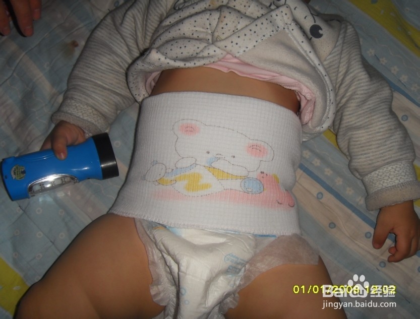 如何防止宝宝夜里登被子着凉