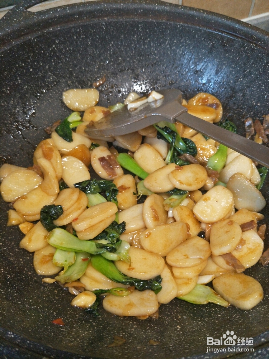 做饭小白一看就会的香肠炒年糕