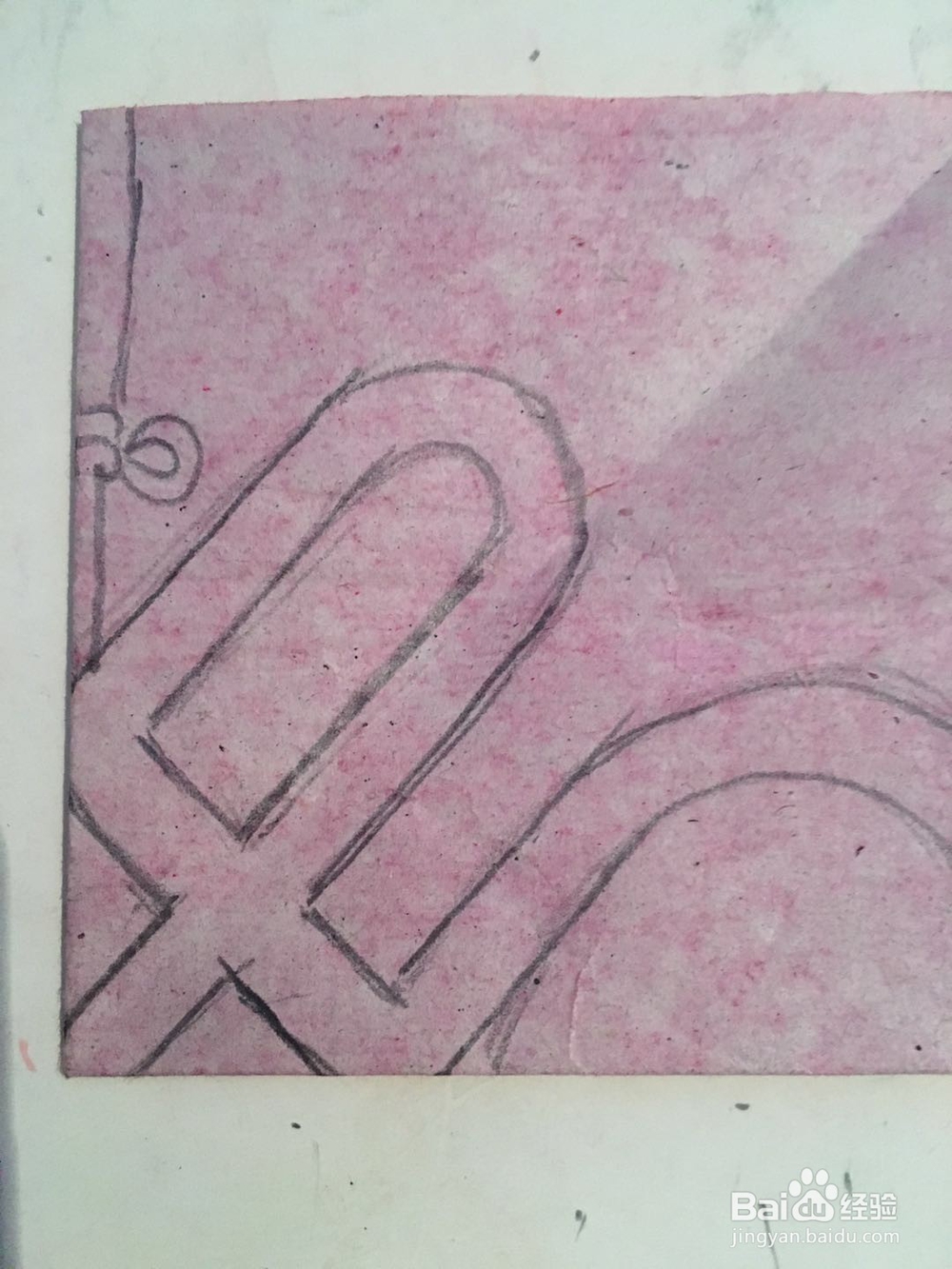 一个简单漂亮的中国结 怎样用彩纸裁剪