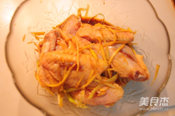姜丝蜜汁鸡翅