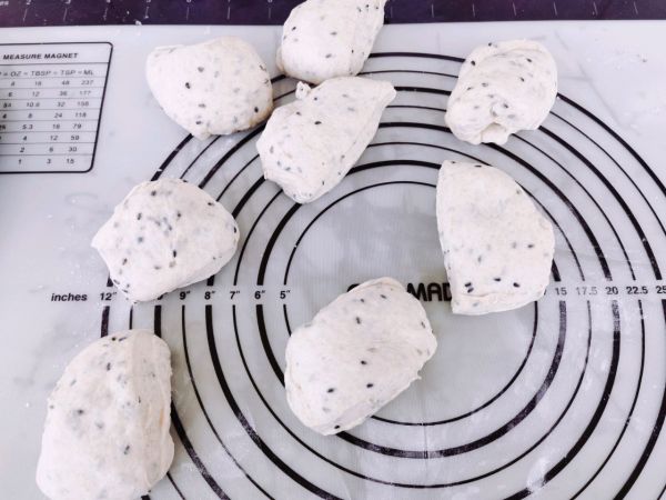 全麦法式芝黑麻球