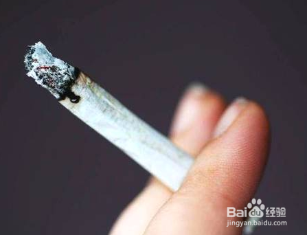 日常锻炼可以提高吸烟者的肺功能