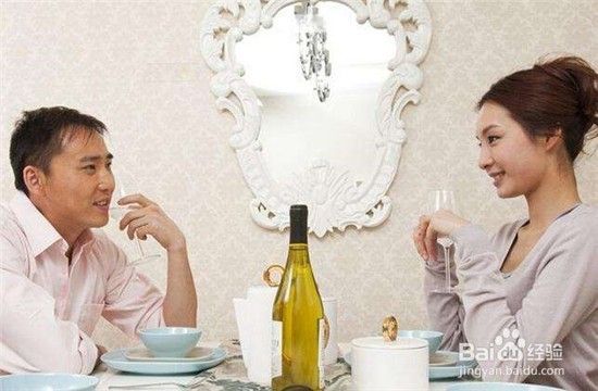 相亲聊什么话题比较好-（相亲聊些什么话题比较好）[图]