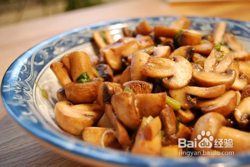 怎样清炒蘑菇？