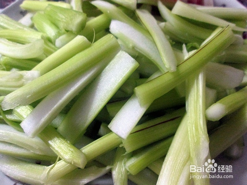 家常小菜“白菜苔梗炒五花肉”的做法