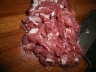 如何做茶树菇炒肉丝