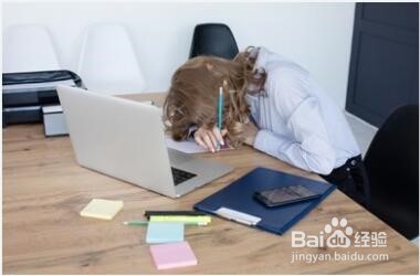 睡眠不好的原因 你要做出改变 怎么治失眠效果好