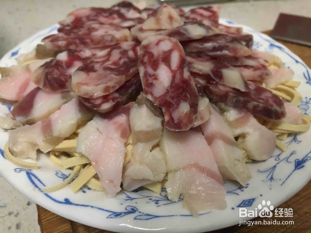 咸肉香肠蒸干丝的步骤