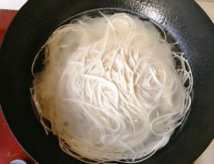 十分钟搞定的热汤面