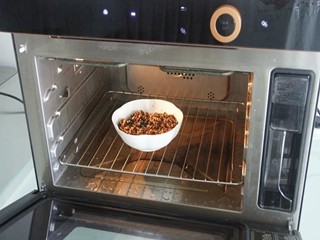 藜麦粗粮面包怎么做