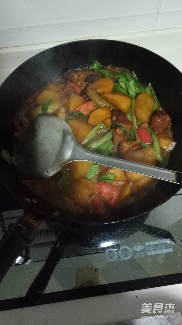 鸡块炖土豆的做法