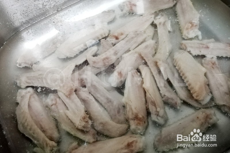 酸辣卤鸭翅怎样做
