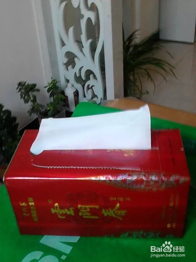 酒盒子做抽纸盒