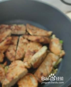 家常烩鱼饼这样做