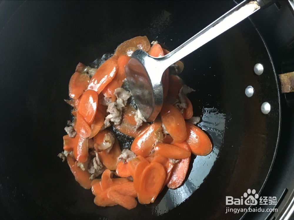 秋季美味家常菜 五花肉炒胡萝卜