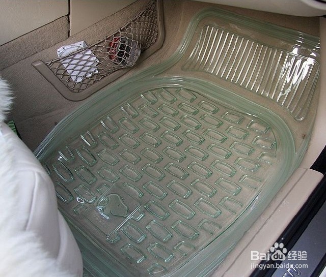 福特嘉年华汽车脚垫不用材质如何针对性清洗