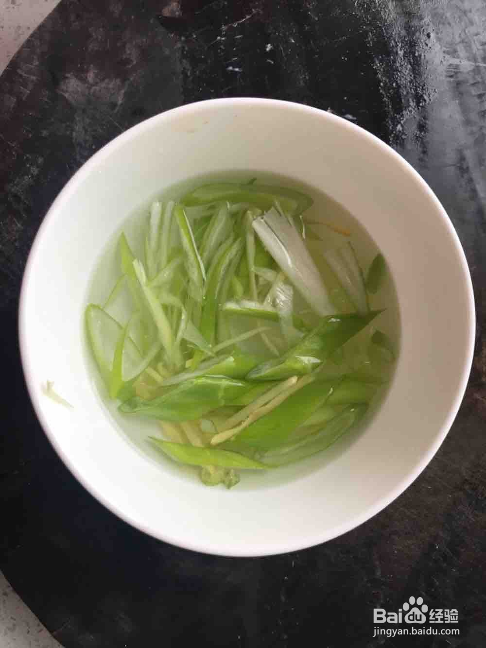 如何做美味的紫菜鱼丸汤