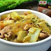 分享冒三鲜白菜肉炖粉条的做法步骤