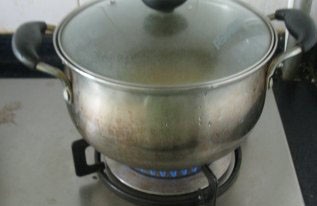 家煮香稠柿子粥的小窍门