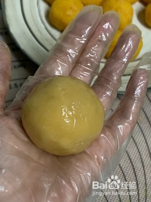 广式奶黄月饼的做法