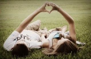 如何判断一个人爱不爱你