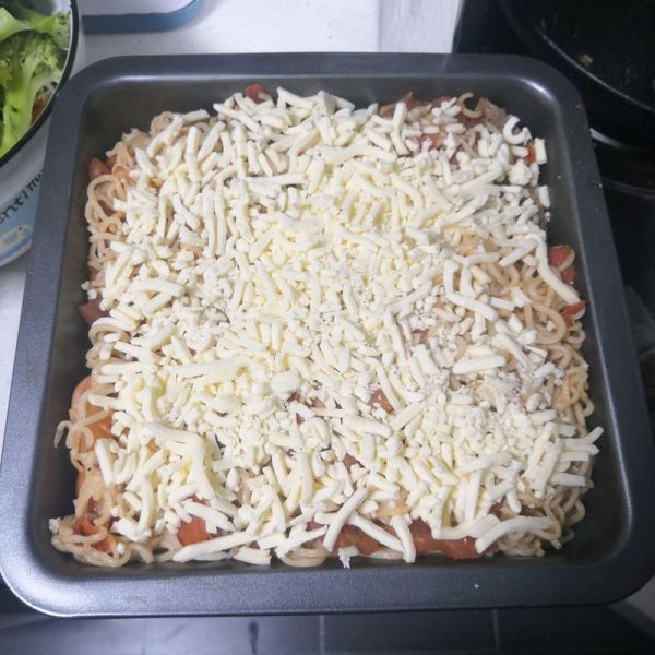 番茄芝士焗全蛋面