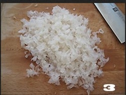 秋季必不可少的润燥养颜羹,秋梨银耳莲子羹