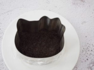 4寸KT猫抹茶慕斯蛋糕做法