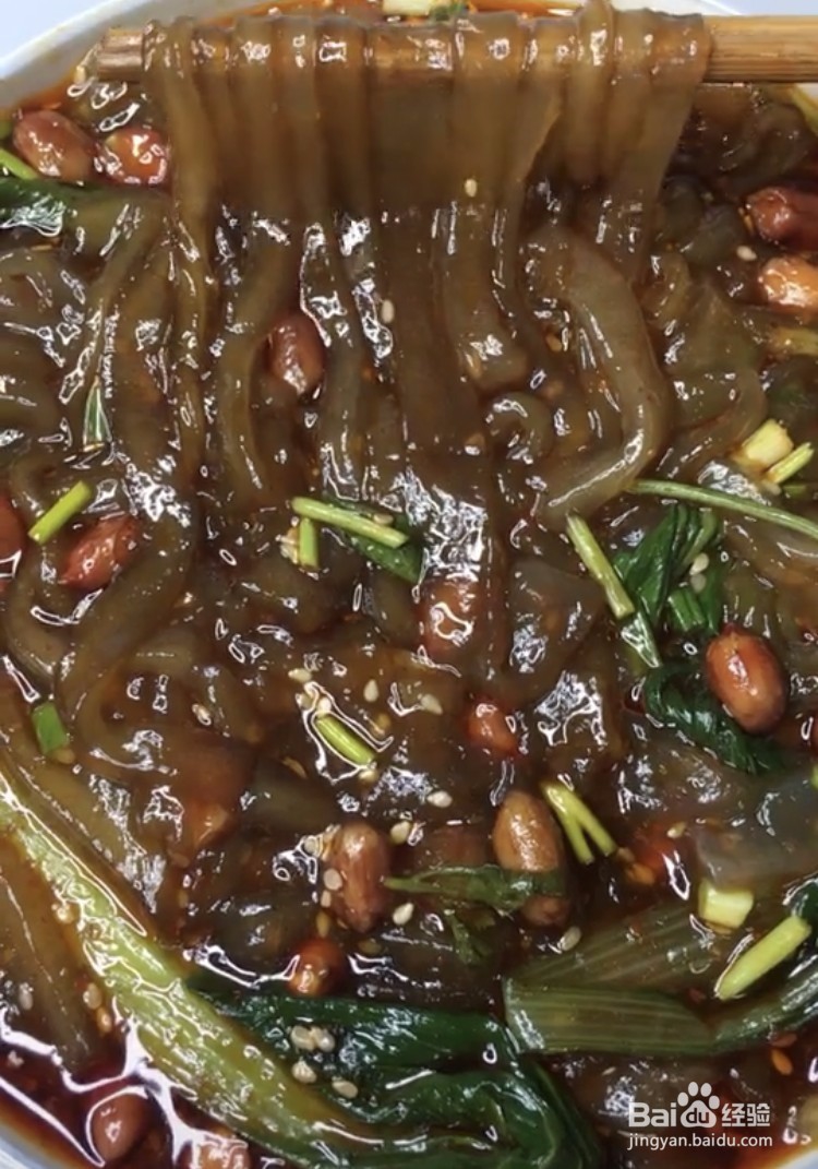 爽滑劲道的酸辣土豆粉丝的做法