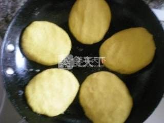 玉米面大饼子的做法