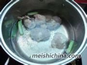 香菜爆鸡胗的制作